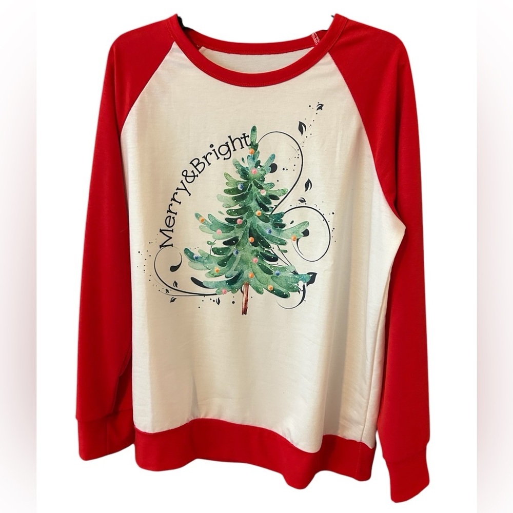 NWOT Merry and Bright festivals thin sweatshirt red white with tree XL